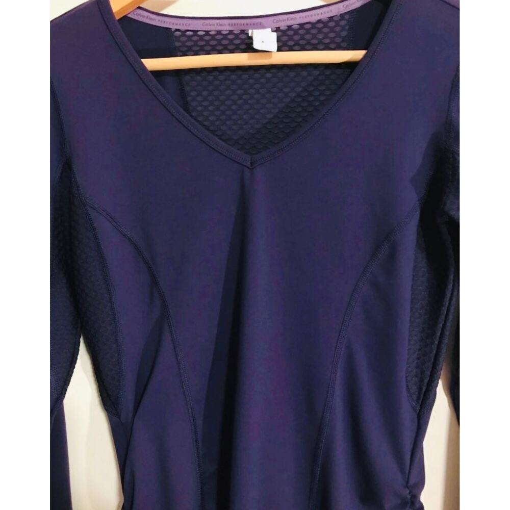 Calvin Klein performance top - Picture 4 of 6